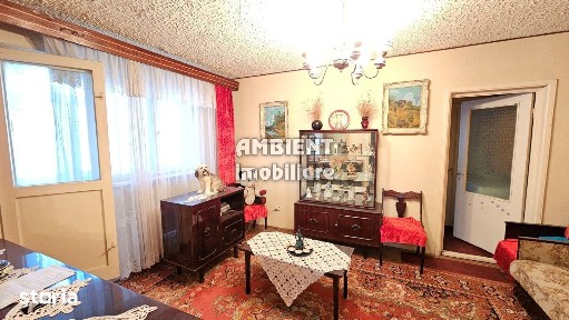 Apartament cu 3 camere, etaj 2, zona NORD