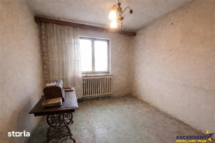 Apartament 2 camere, cartierul Florilor, renovabil, spatiu verde, Bras