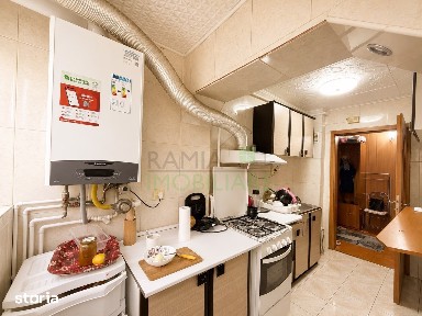 Apartament 2 camere decomandat, 49 mp, Parter, balcon, boxă