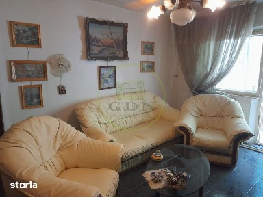 Apartament 4 camere etaj1 de vanzare pe B-dul unirii in Fagaras j