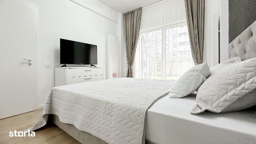 Zona Linistita Terasa Suprafata Generoasa