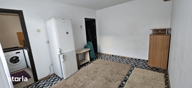 Vanzare apartament 2 camere