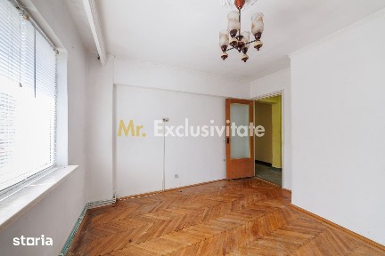 2 camere decomandate, Banat - etaj 2, centrală proprie, zonă excelentă