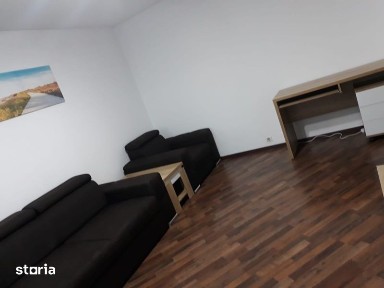 Inchiriez apartament 3 camere Dedeman etaj 4/4 FARA LIFT!