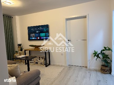 Apartament 3 camere 2 bai, pivita recent renovat-in Sibiu M.Viteazul