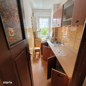 Inchiriez apartament cu 2 camere, cartier Florilor, Str. Lalelelor