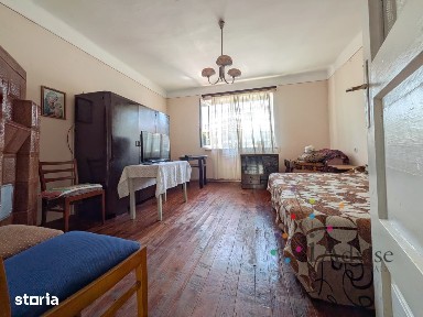 Casa 3 Camere Tractorul, Brasov