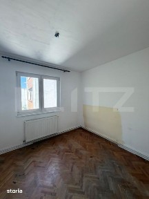 Apartament de vanzare, 58 mp, zona Dambu Pietros