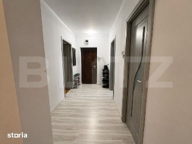 Apartament 4 camere, etaj 1, mobilat complet, balcon - zona buna, Hu