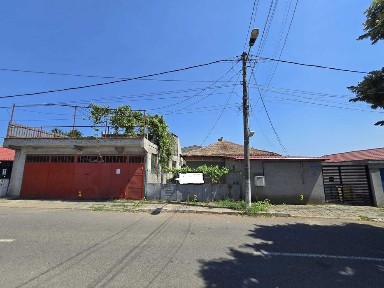 Doua case - 1045 mp in Constanta - Km5