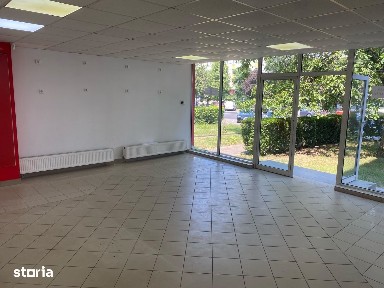Spatiu 95mp cu vitrina mare la strade Regele Mihai I (langa Center)