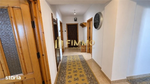 Apartament 3 camere | 71 mp | Decomandat | Obcini | ID : 1908