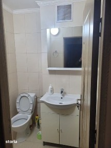 Inchiriez apartament in micalaca.
