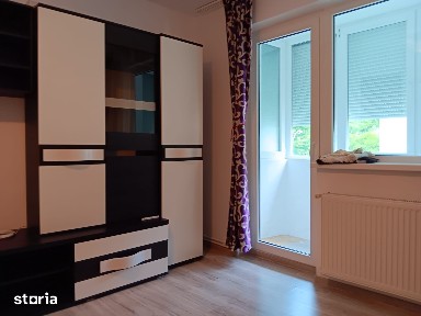 Apartament 2 camere, balcon, gata de utilizare