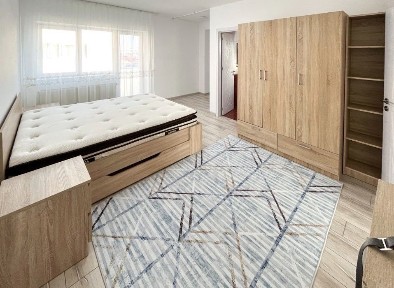 Apartament 3 camere mobilat 100 mp + parcare + boxa