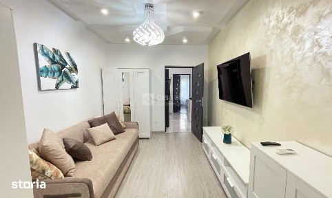 Zona centrala - Podul de Fier, 2 camere renovat, ready to move