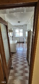Apartament 2 camere, central, decomandat, Calea Galați / Polonă