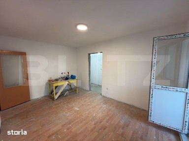 Apartament 4 camere, 62 mp, zona Malu Rosu