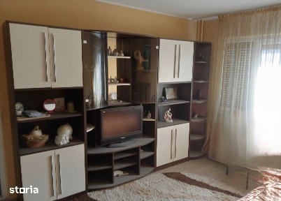 4 camere, Etaj 1, Micro 38, 69.000€, negociabil