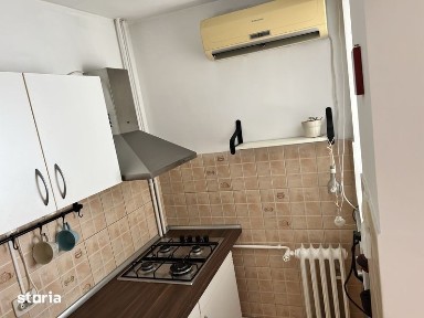 Garsoniera moderna in apropiere de metrou Lujerului