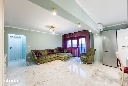 Apartament panoramic cu 3 camere- Intim, Arad
