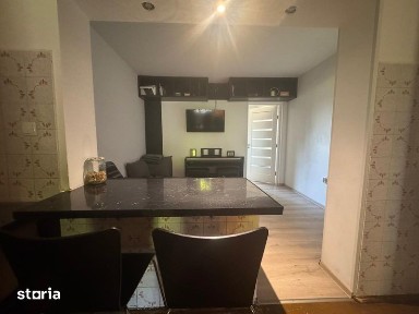 Ocazie - Apartment 4 camere 100mp + loc parcare privat