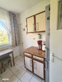 Apartament 3 camere, 56 mp+ balcon închis, etaj 3/4, zona Corvin