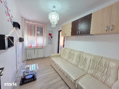 3 camere, decomandat, zonă centrală, mobilat și utilat
