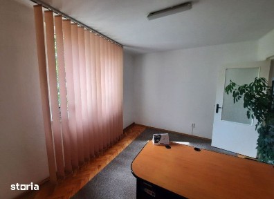 Apartament 4 camere Central, 84 metri, etaj 1 Cod:163004