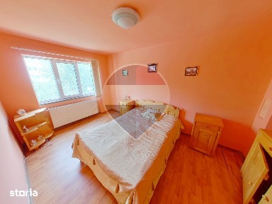 Apartament cu 4 camere de vânzare-102 mp utili