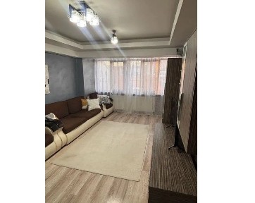 Bd. Traian / Clinica Sante apartament 4 camere etajul II