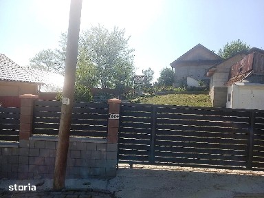 Casă de vânzare + teren 4km centru Vaslui, suburbia Brodoc