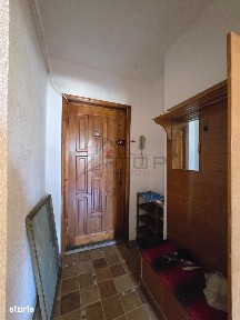Mircea cel Batran, 2 camere decomandat, etaj intermediar, liber