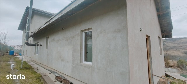 IASI VISAN BUCIUM CASA DUPLEX LA STRADA