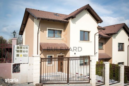 Casa cu piscina, cartier Gruia