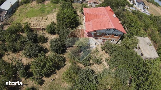 DE VANZARE Casă cu livadă lângă Lacul Făcău 30 min de BUCURESTI
