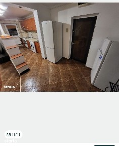 Garsonieră spațioasă cu balcon și lift în Vitan