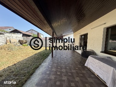 Casa 3 camere Parter zona Damila