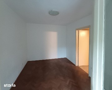 APARTAMENT DE VÂNZARE