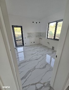 Casă nouă cu 3 camere, teren de 450 mp