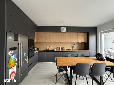 Apartament 4 camere, 94 mp, terasa 38 mp, parcare, ansamblu Iris