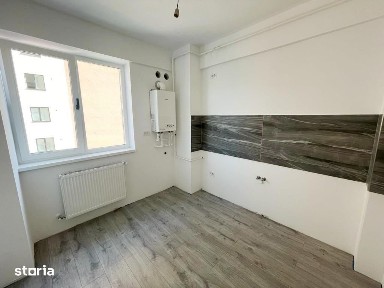1 CAM DECOMANDAT CAPT CUG VISOIANU ETAJ INTERMEDIAR