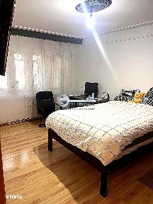 Vanzare Ap. 3 camere,decomandat,zona Dacia