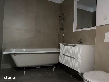 Apartament spatios l 2 Camere l Parcare l Bloc nou l Eroilor