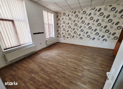 Spatiu comercial Piata Unirii, 65 metri Cod:163084