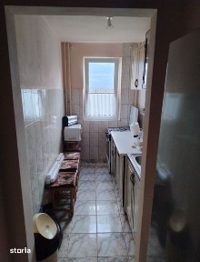 Închiriez apartament