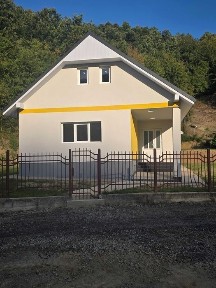 Casă de vânzare Leșnic