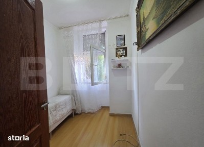 Apartament cu 3 camere de vanzare, 57 mp, zona Centrala