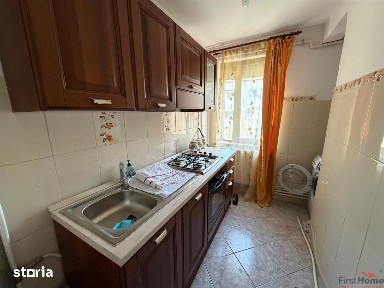 Apartament 3 camere, zona Sud - Paco, etaj 3, mobilat