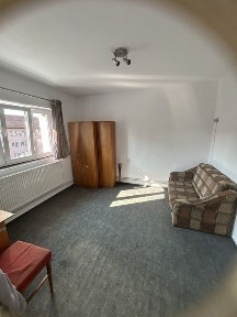 Apartament 2 camere, etaj 4, căldură gaz